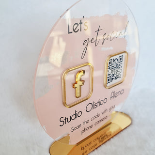 Totem social media qr code Ring